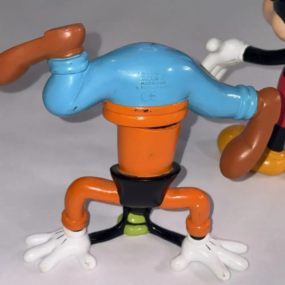 VNTG‎ Collectible Mickey And Upside Down Goofy Bobble Unlimited Disney Applause